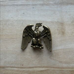 Vintage Hold Eagle Pin Brooch